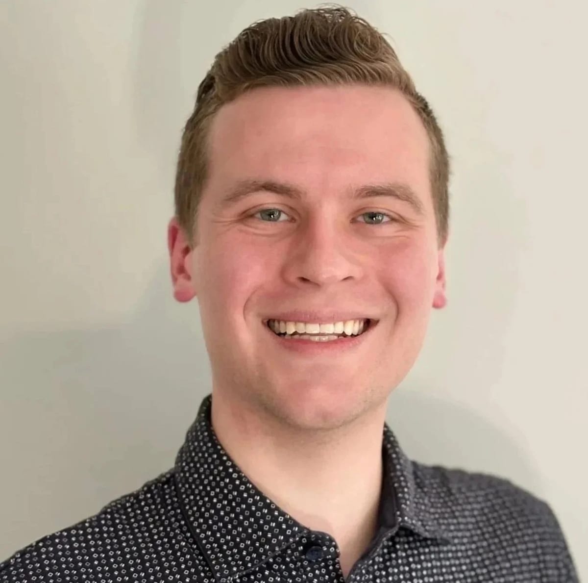 Dr. Ethan Wohlgemuth